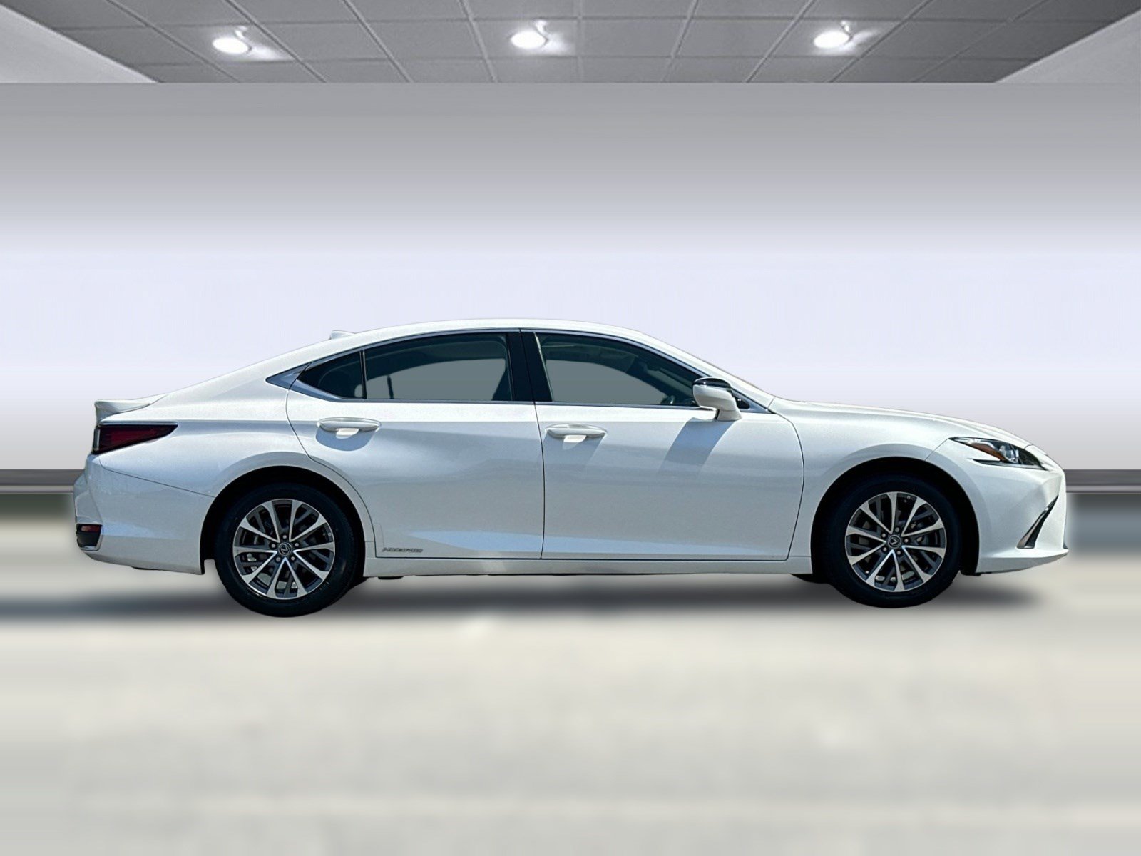 Used 2022 Lexus ES 300h w/ Accessory Package FWD image 7
