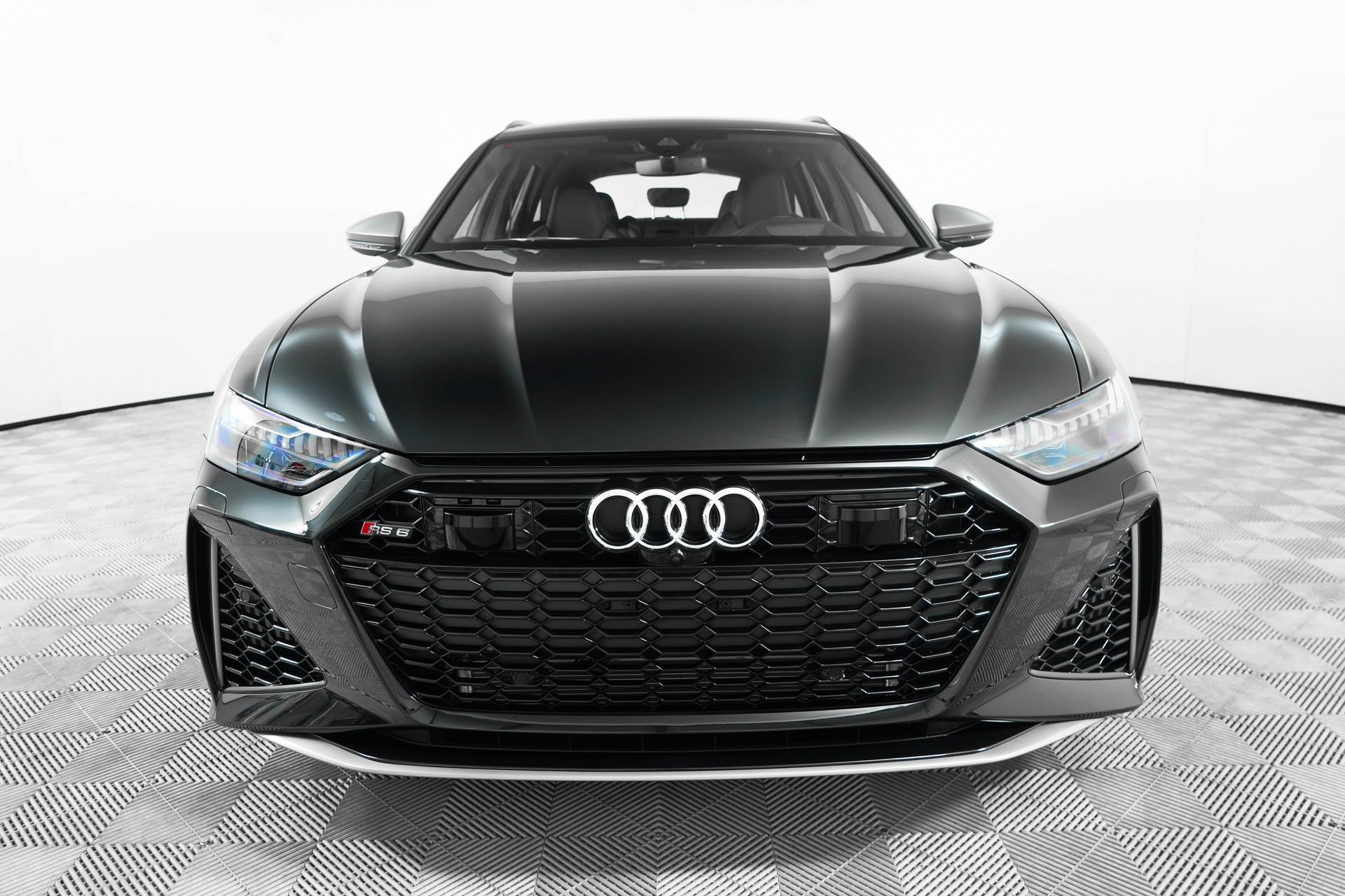 New 2026 Audi RS 6 performance image 2