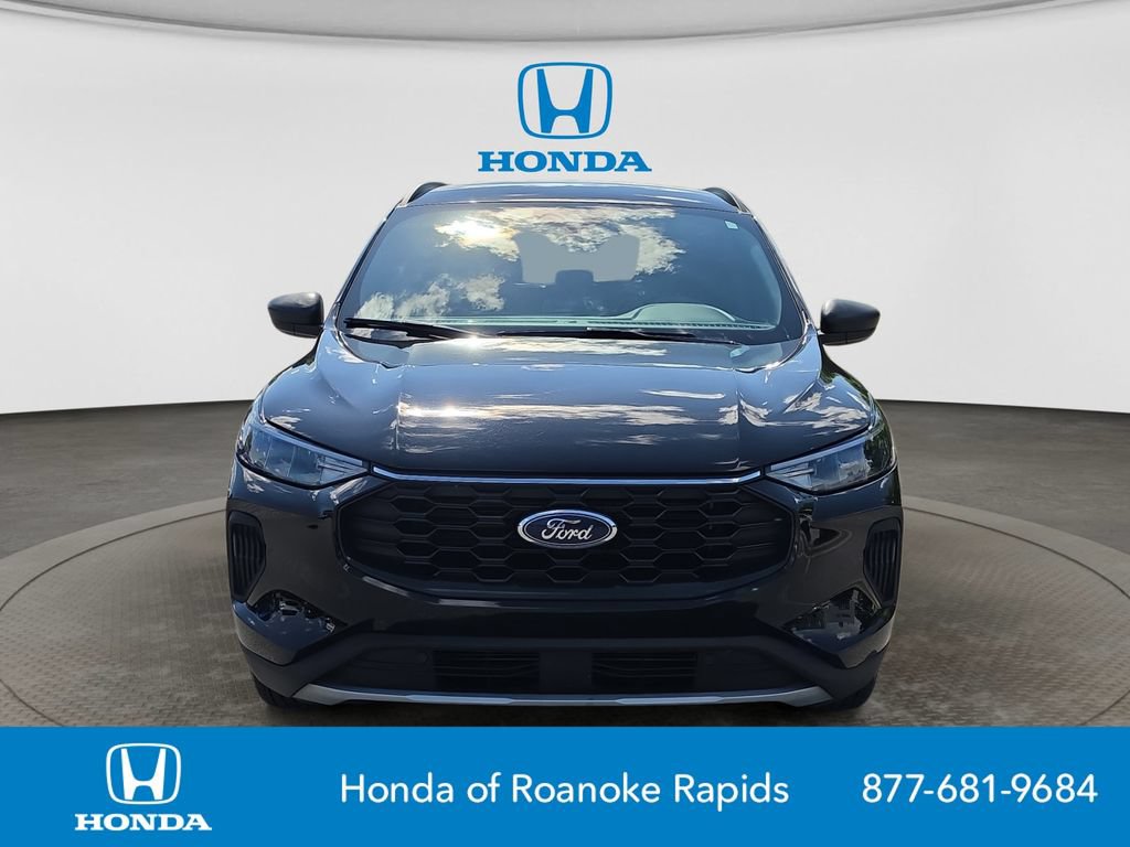 Used 2025 Ford Escape ST-Line FWD image 8