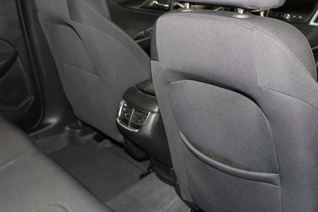 Used 2023 Chevrolet Malibu LT image 29