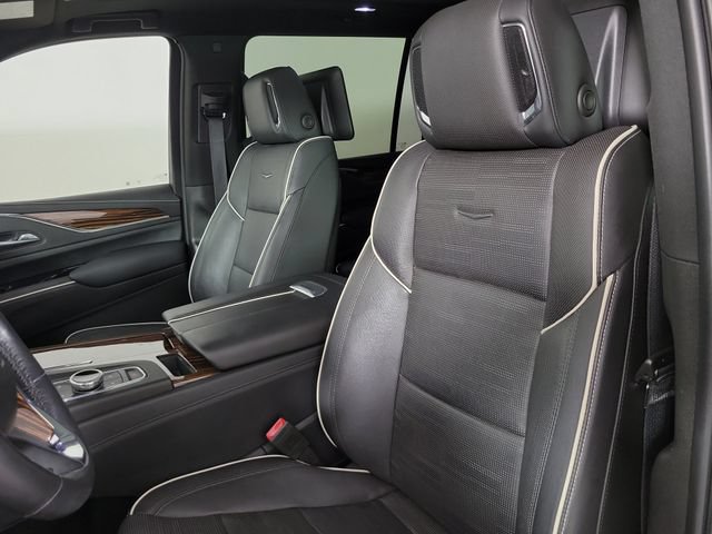 Used 2021 Cadillac Escalade ESV Premium Luxury w/ Performance Package RWD image 24