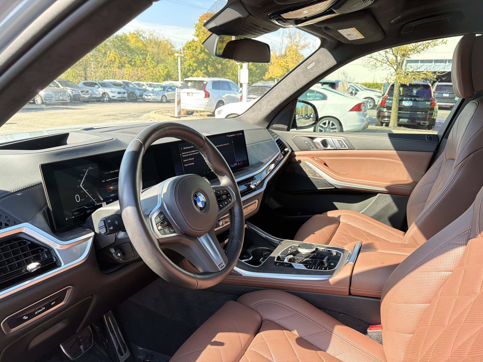 Certified 2024 BMW X7 xDrive40i w/ M Sport Package AWD/4WD image 14