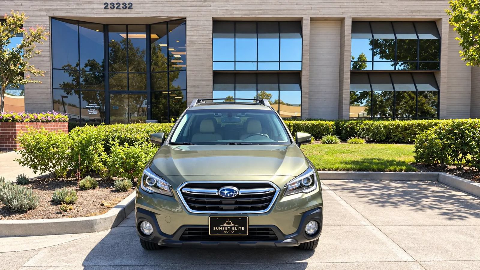 Used 2019 Subaru Outback 2.5i Limited AWD/4WD image 2