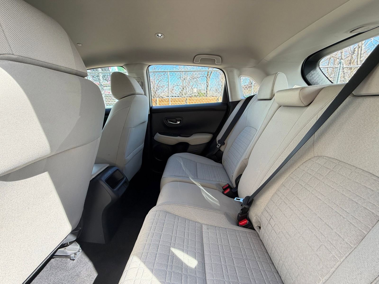 Used 2025 Honda HR-V LX image 23