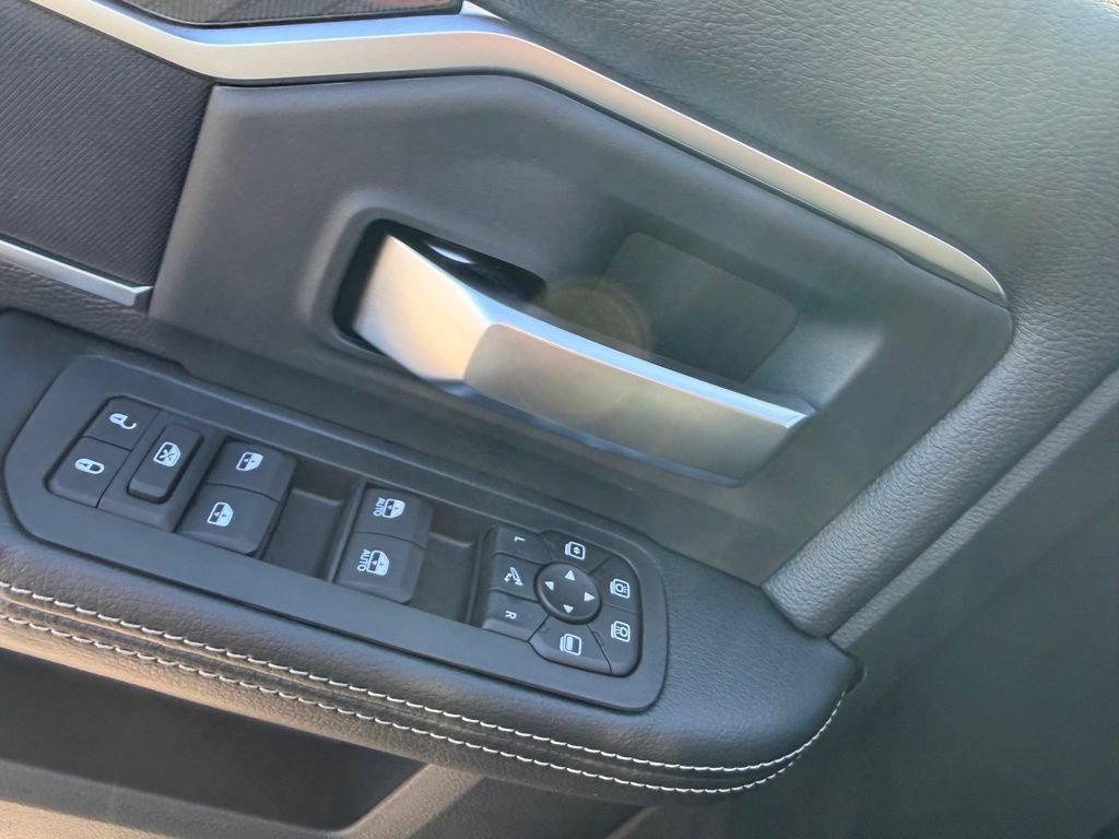 New 2026 RAM 2500 Big Horn AWD/4WD image 11