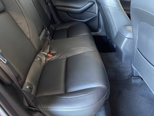Used 2020 MAZDA MAZDA3 Hatchback FWD image 12