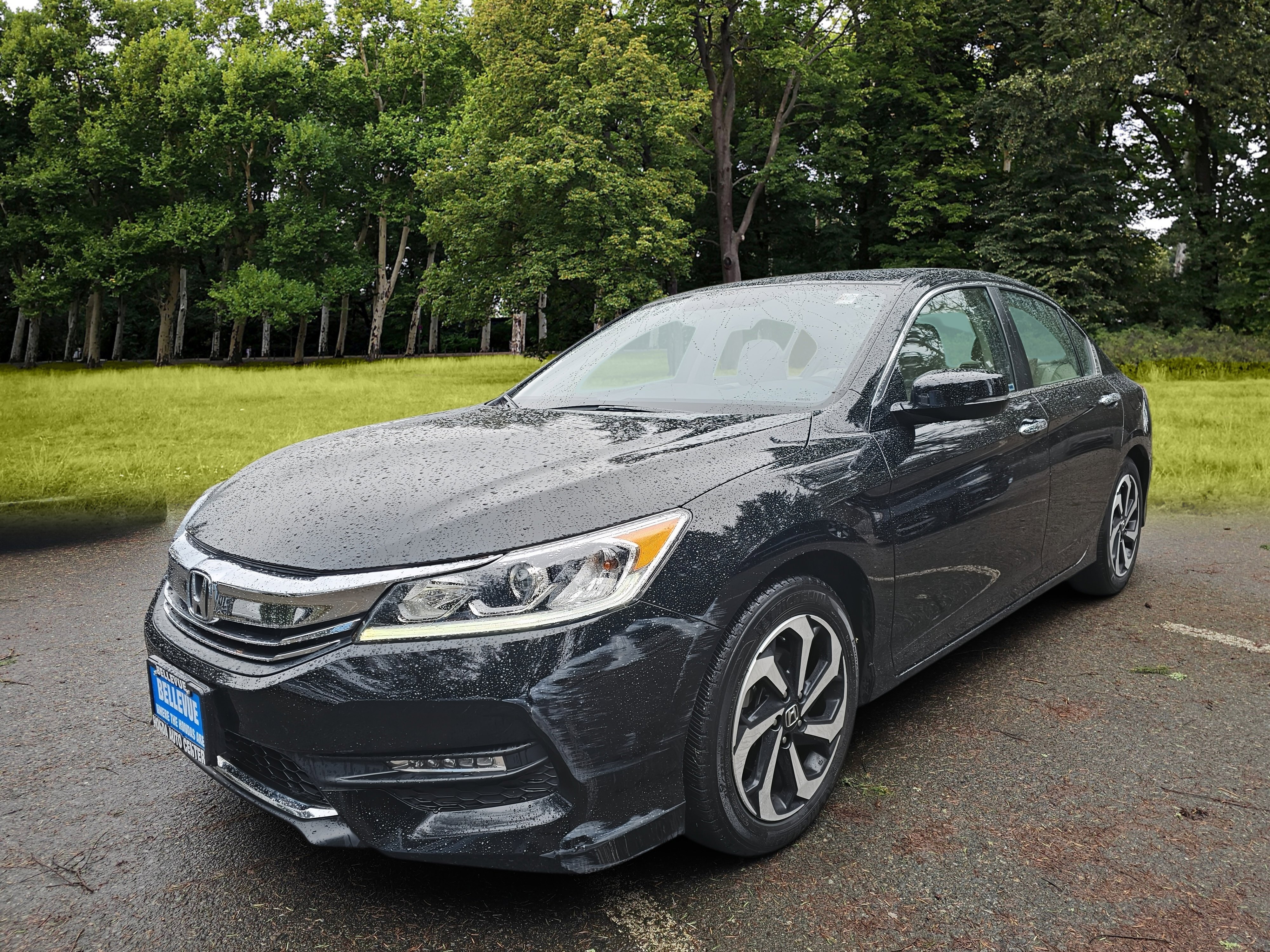 Used 2016 Honda Accord EX image 3