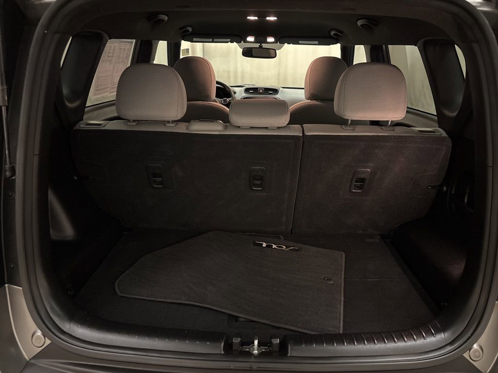 Used 2016 Kia Soul image 10