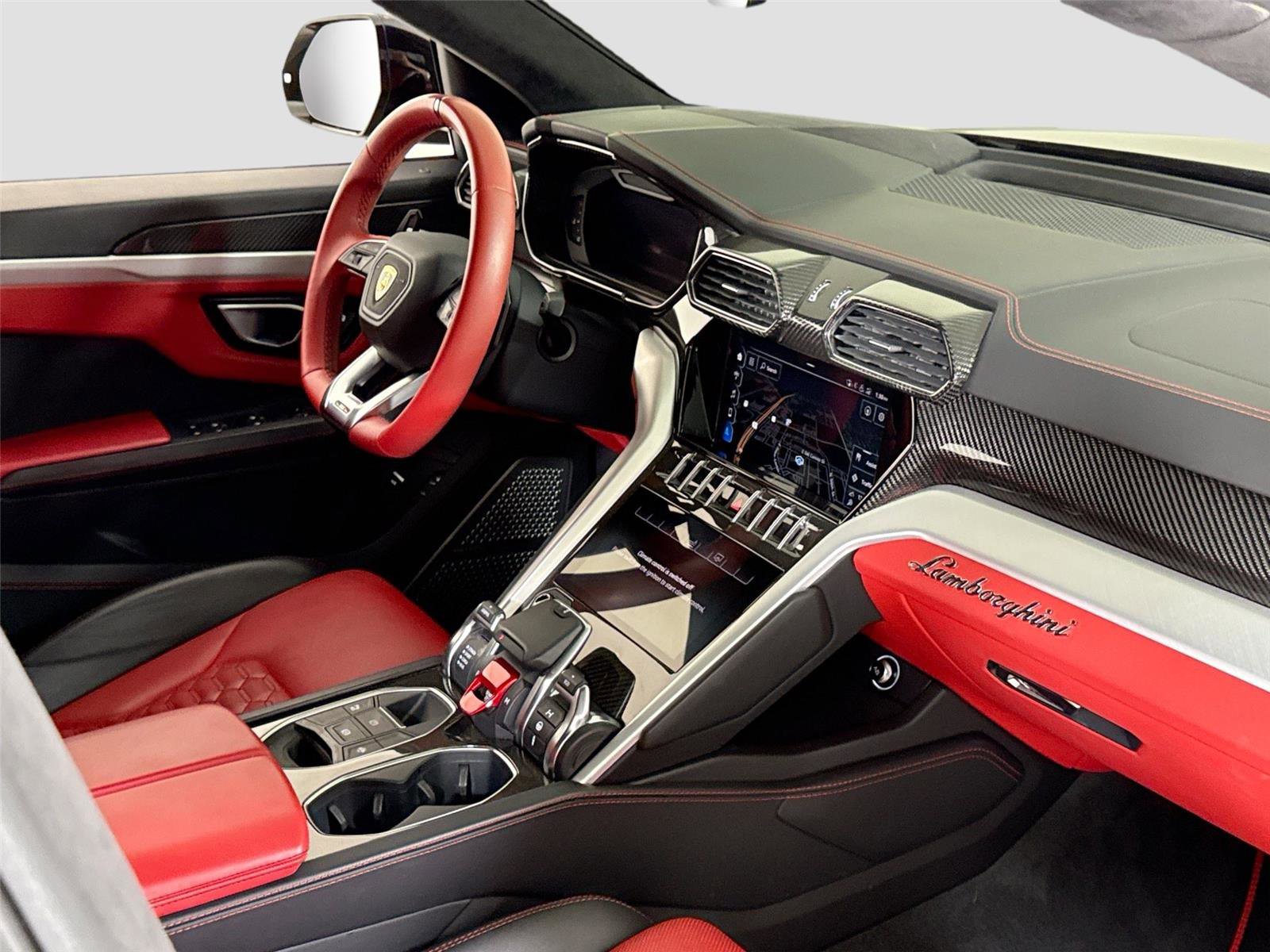 Used 2020 Lamborghini Urus AWD/4WD image 33