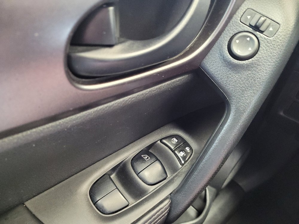 Used 2022 Nissan Rogue Sport S AWD/4WD image 27