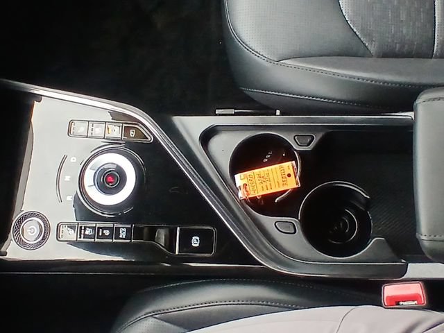 Certified 2024 Kia Niro Wave w/ Wave Preserve Package FWD image 23