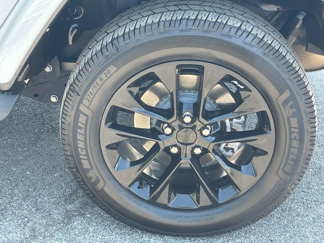 Used 2021 Jeep Wrangler Unlimited Sahara AWD/4WD image 14