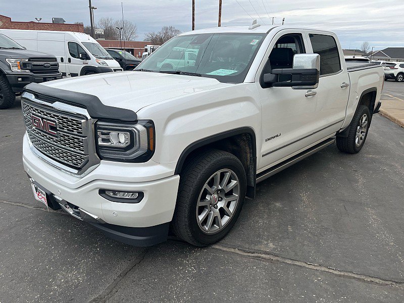 Used 2018 GMC Sierra 1500 Denali w/ Denali Ultimate Package image 4