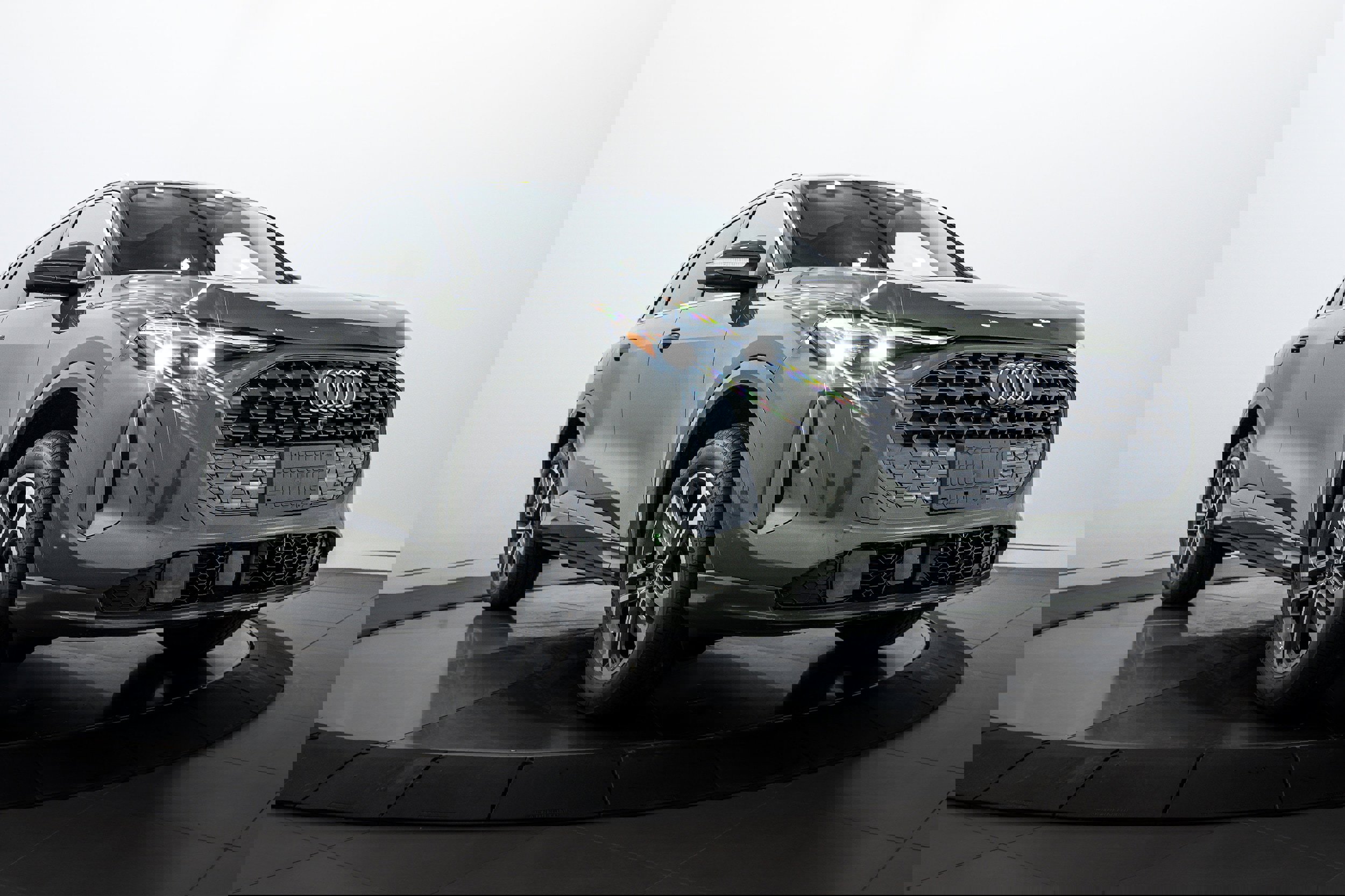 New 2025 Audi Q5 Premium Plus