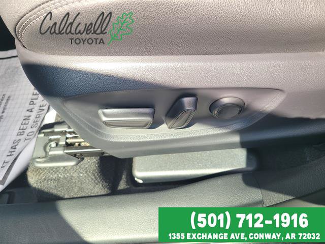 Certified 2026 Toyota Corolla Cross XLE w/ Convenience Package FWD image 12