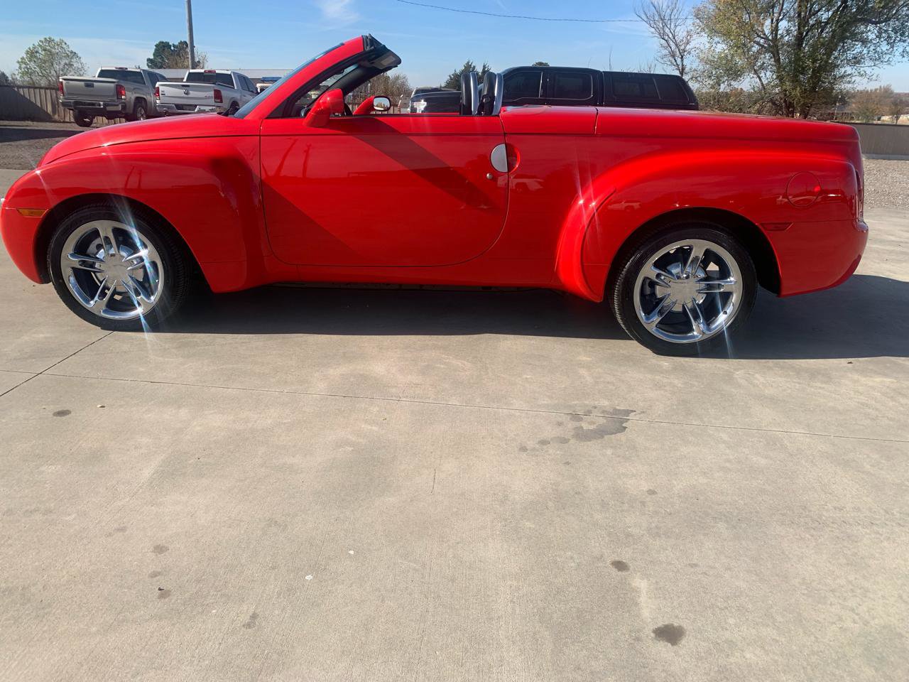 Used 2005 Chevrolet SSR w/ Preferred Equipment Group RWD image 34