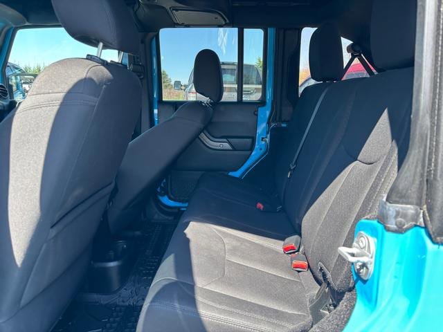 Used 2017 Jeep Wrangler Unlimited Sport w/ Quick Order Package 23S AWD/4WD image 11