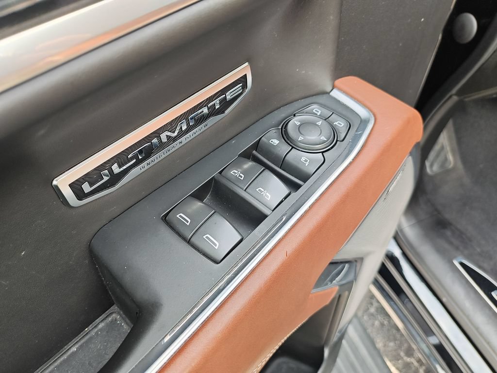 Used 2023 GMC Sierra 1500 Denali Ultimate AWD/4WD image 11