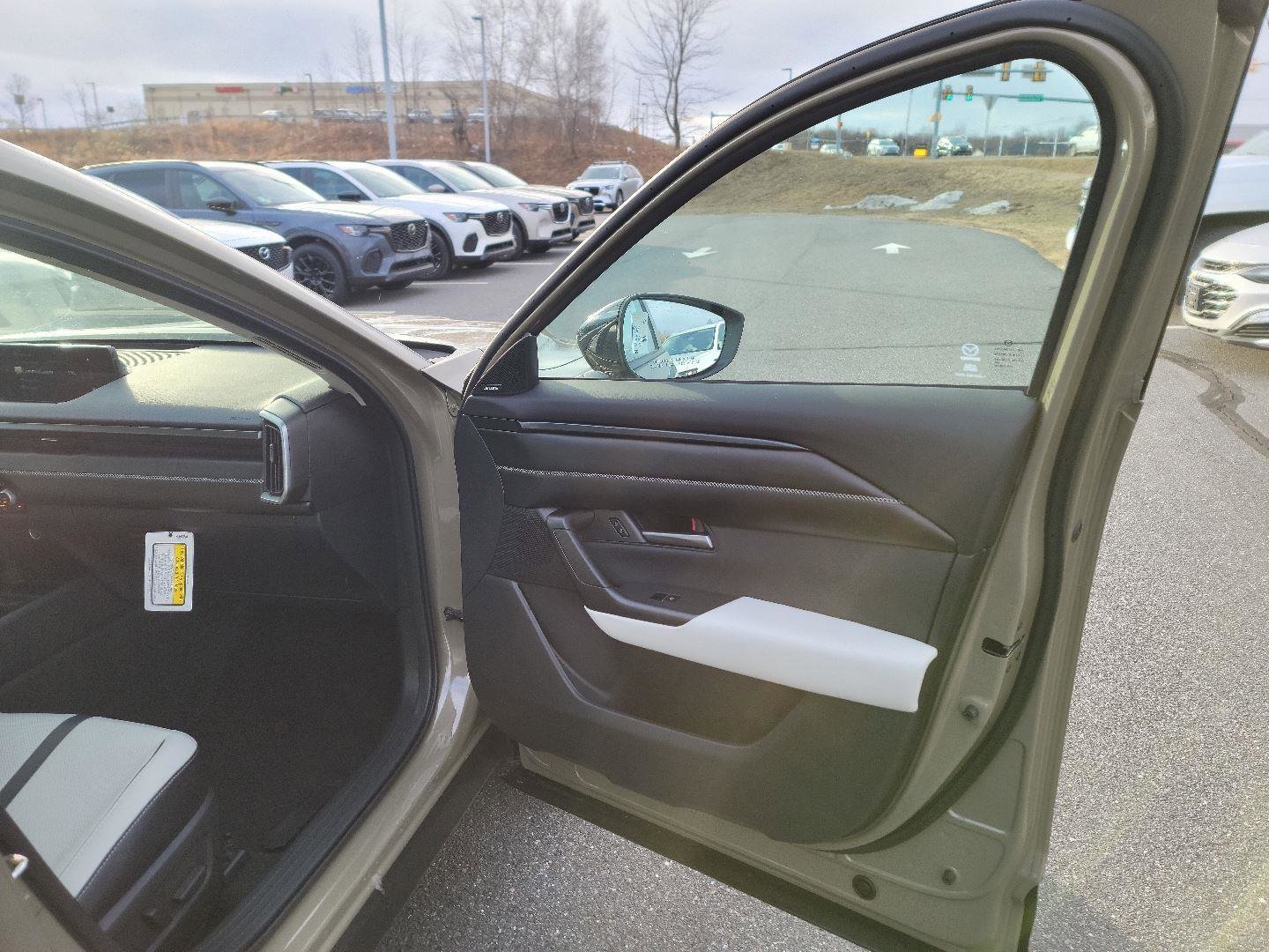 New 2026 MAZDA CX-50 AWD 2.5 S w/ Weather Package image 8