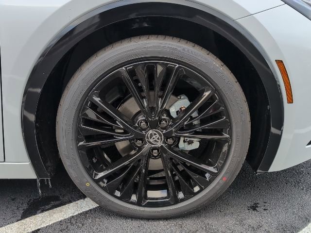 New 2026 Toyota Prius Plug-In Hybrid FWD image 5