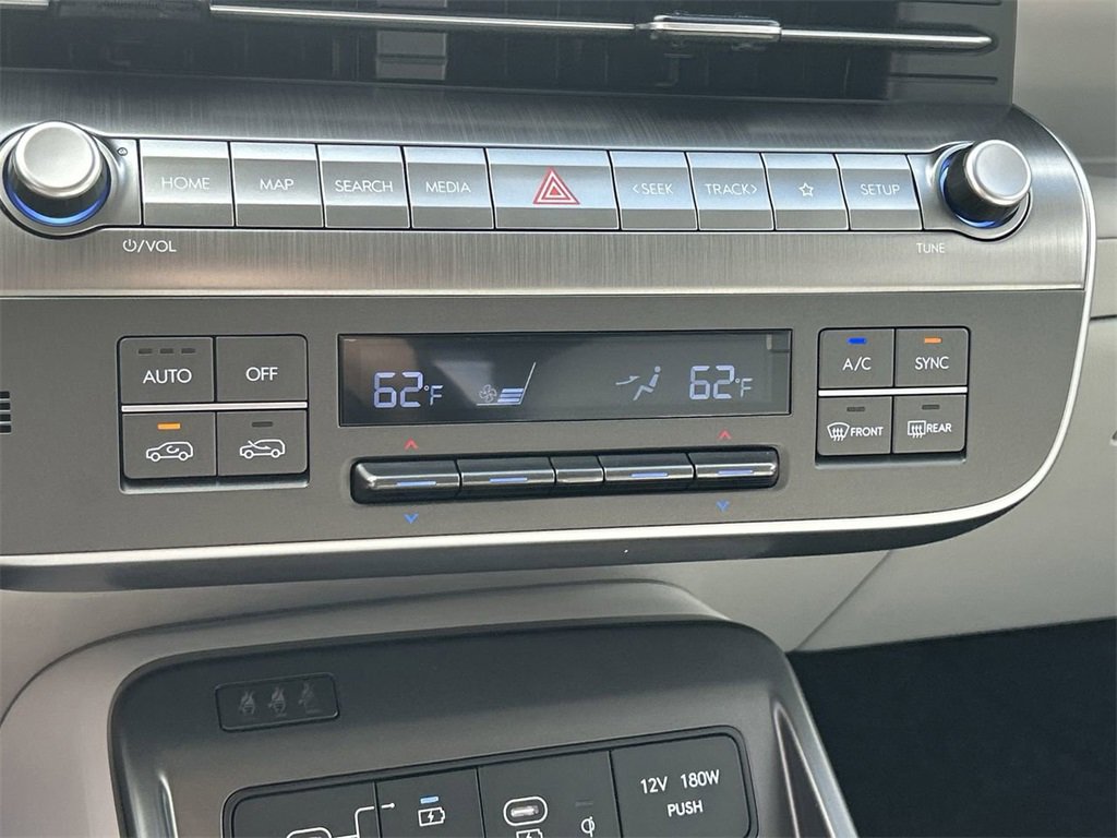 New 2026 Hyundai Kona SEL Premium image 25