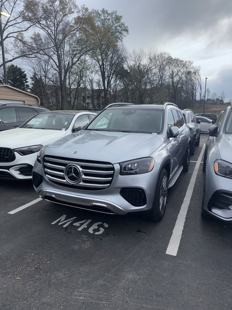New 2026 Mercedes-Benz GLS 450 4MATIC