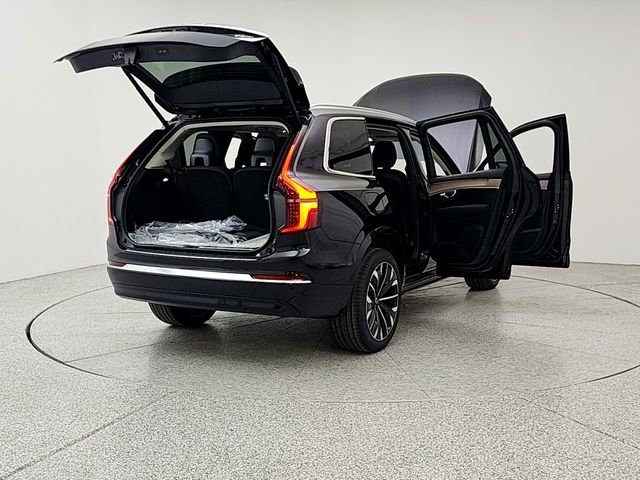 New 2026 Volvo XC90 B6 Plus w/ Protection Package image 11