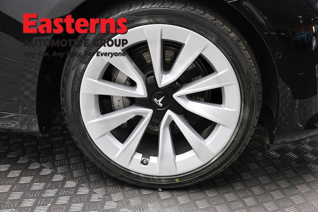 Used 2022 Tesla Model 3 image 25