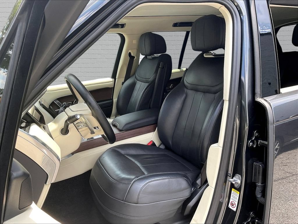 Used 2023 Land Rover Range Rover SE AWD/4WD image 21