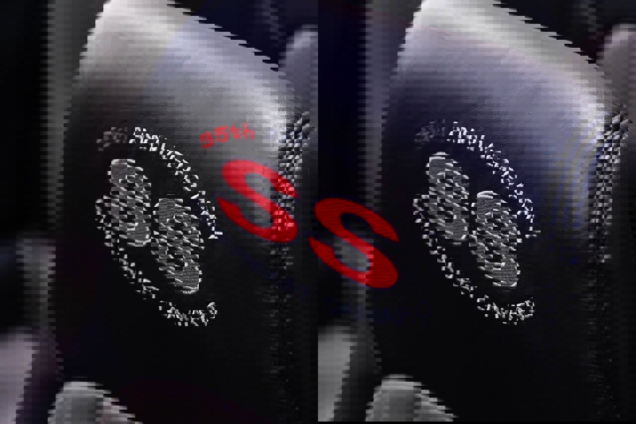 Used 2002 Chevrolet Camaro Z28 w/ SS Performance/Appearance Pkg image 18