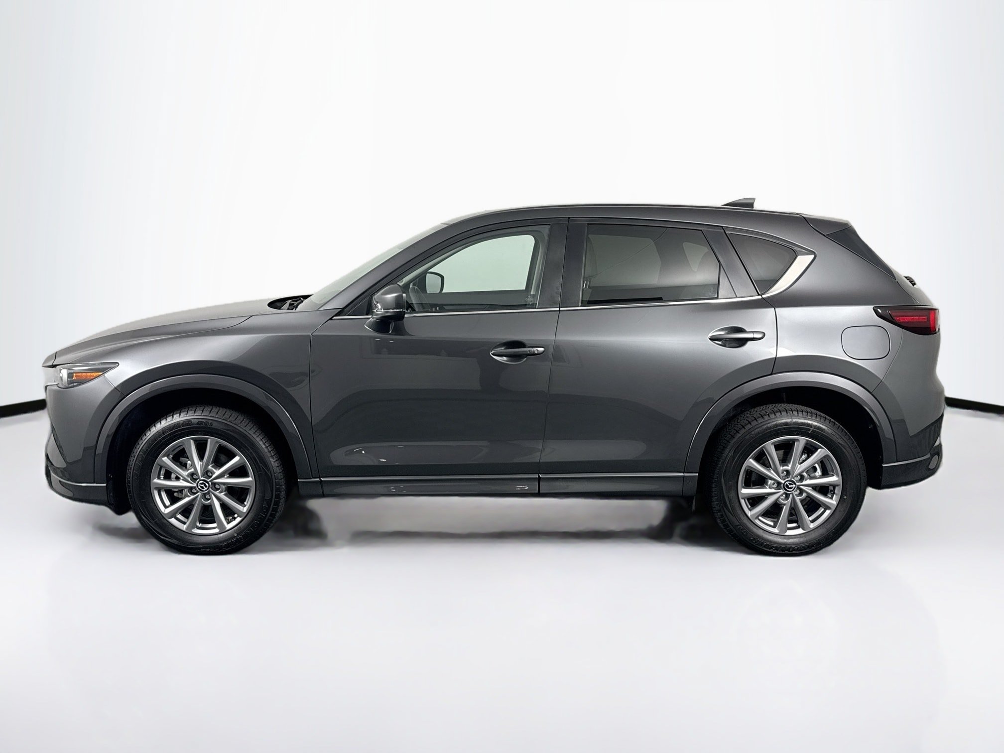 Used 2025 MAZDA CX-5 AWD 2.5 S w/ Preferred Package image 11
