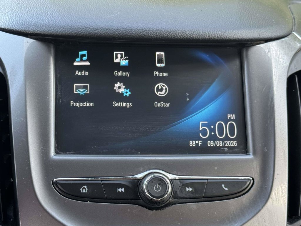 Used 2017 Chevrolet Cruze LT FWD image 4
