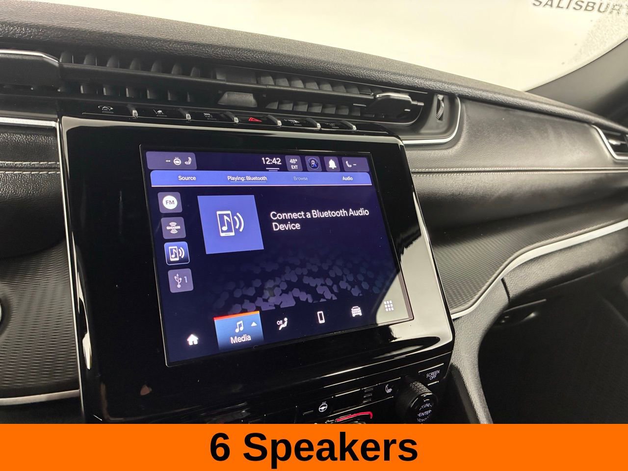 Used 2024 Jeep Grand Cherokee L Altitude image 17