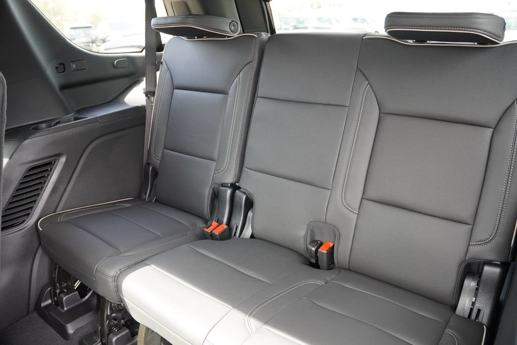 New 2026 Chevrolet Tahoe Premier w/ Sun And Tow Package AWD/4WD image 13