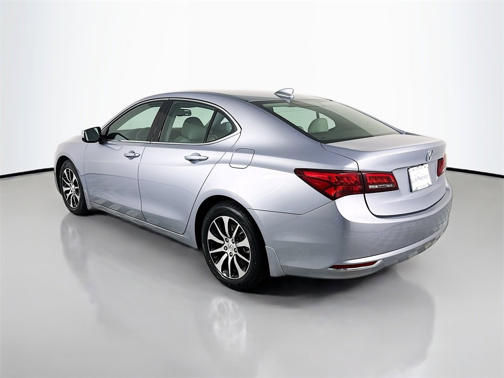 Used 2016 Acura TLX image 3