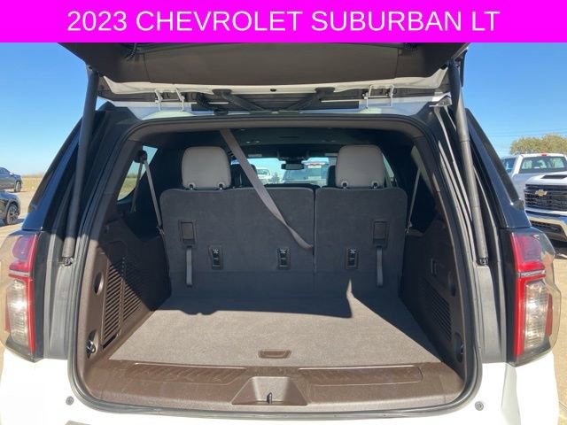 Used 2023 Chevrolet Suburban LT image 19