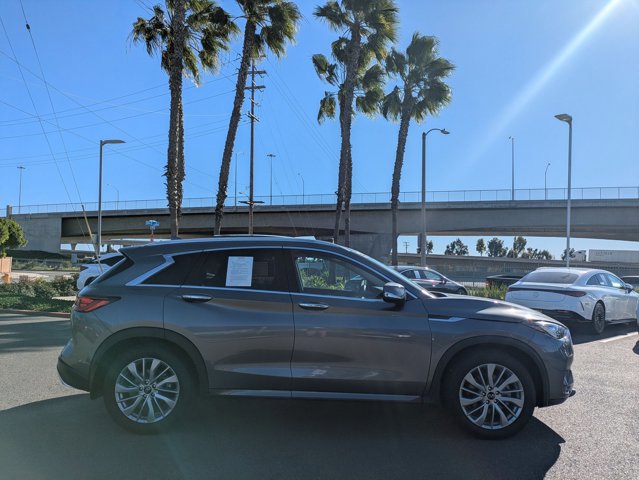 Used 2023 INFINITI QX50 Luxe w/ Cargo Package image 4