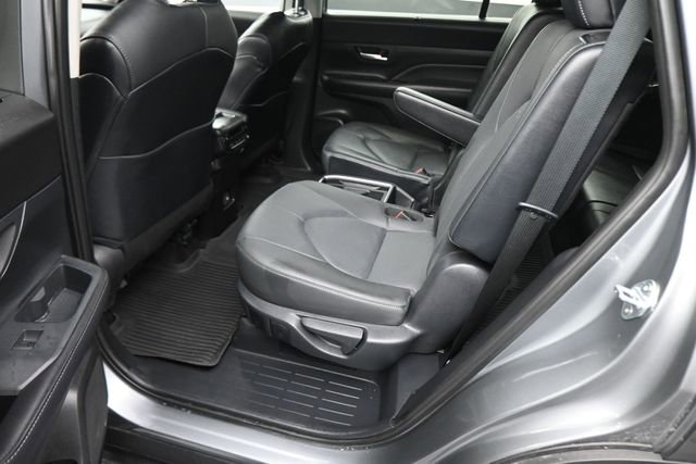 Used 2026 Toyota Grand Highlander Limited AWD/4WD image 48