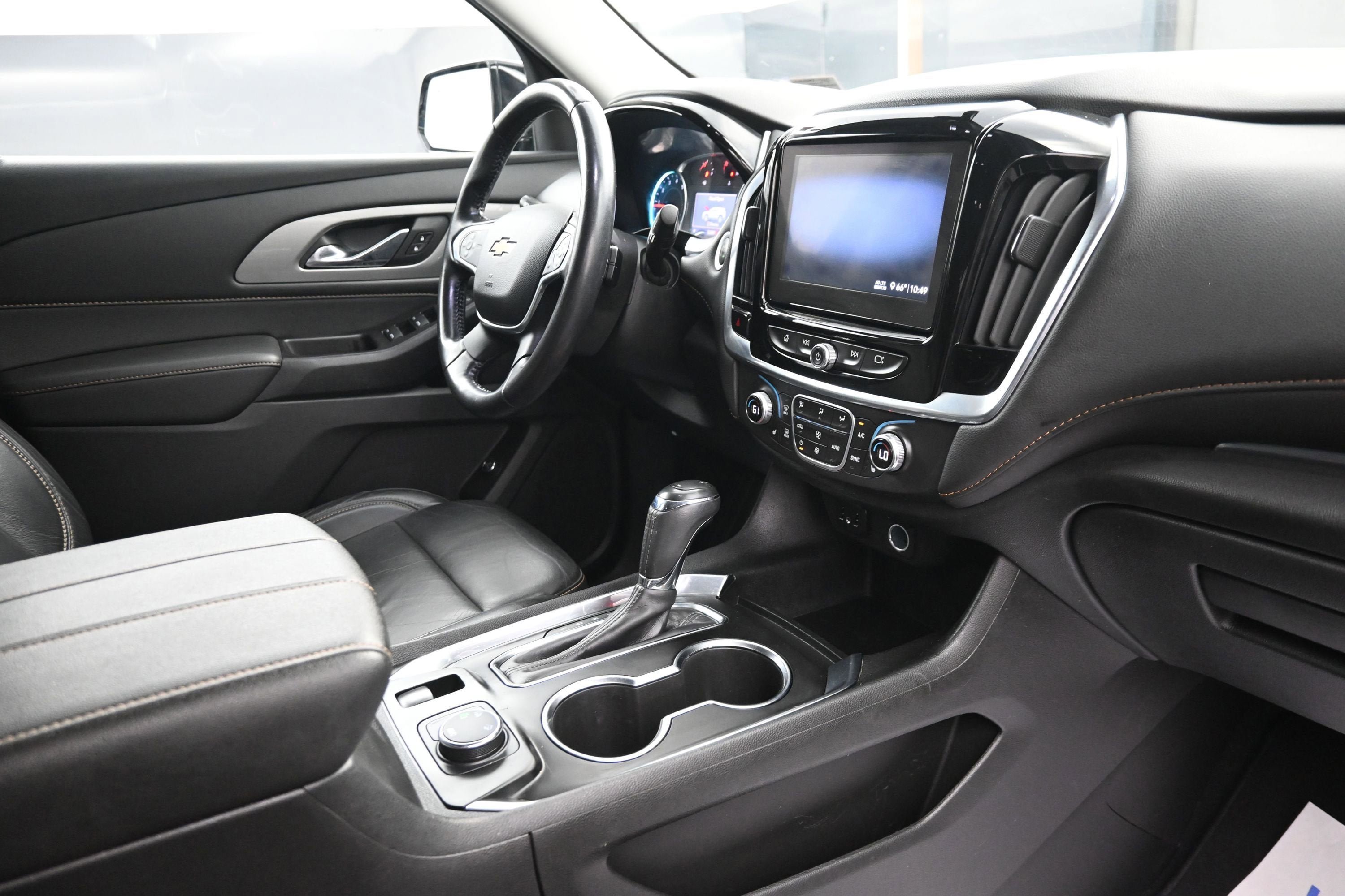 Used 2020 Chevrolet Traverse LT AWD/4WD image 30