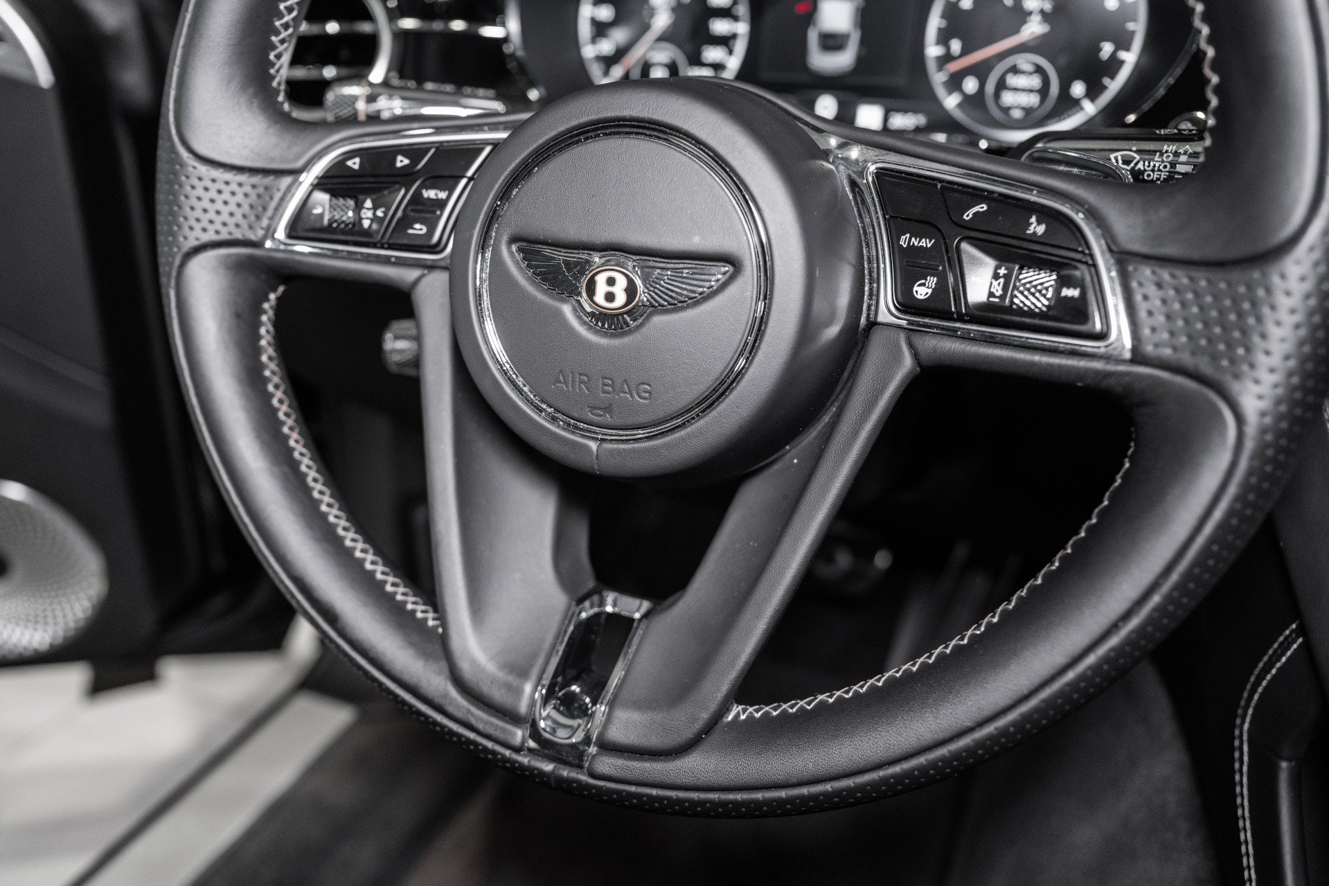 Used 2020 Bentley Continental GT AWD/4WD image 42