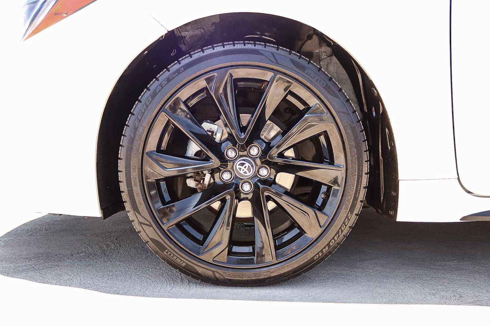 Used 2021 Toyota Corolla SE w/ Carpet Mat Package (TMS) FWD image 11