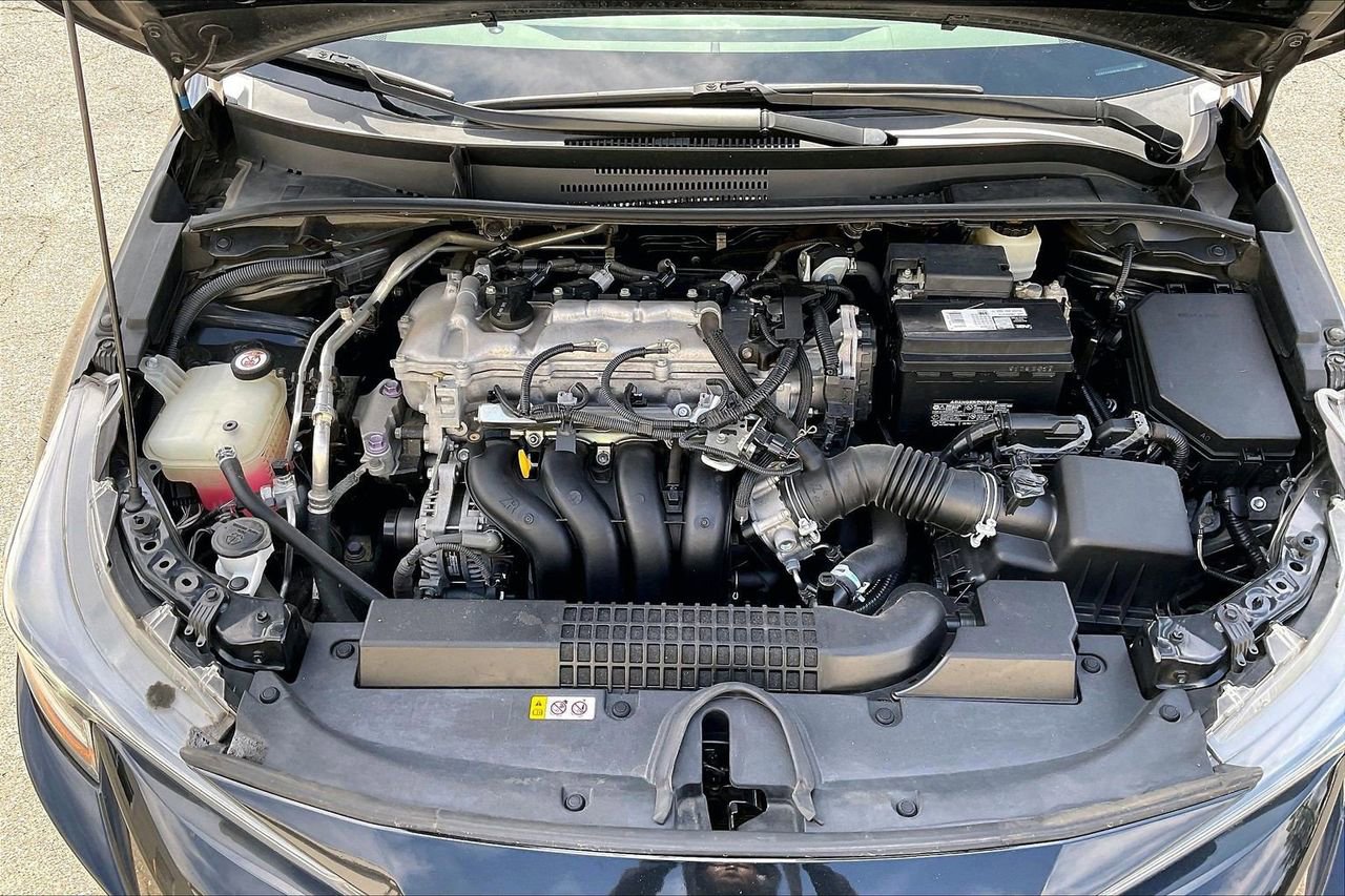 Used 2020 Toyota Corolla LE image 34