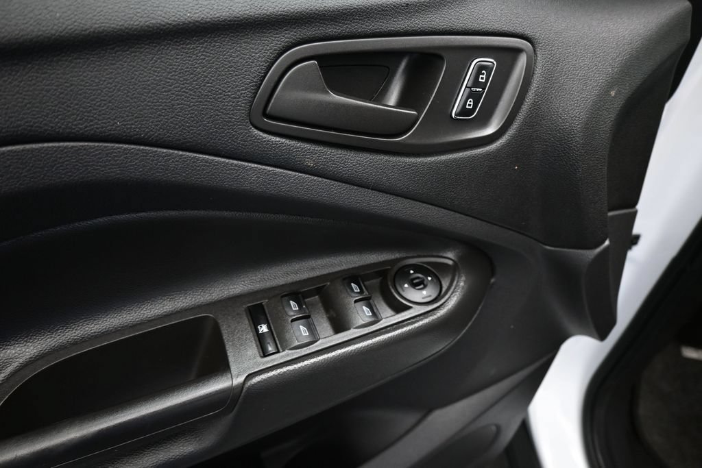 Used 2014 Ford Escape S FWD image 10