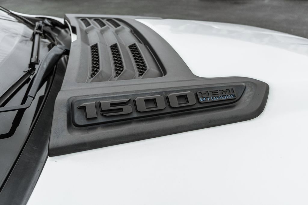 Used 2021 RAM 1500 Limited w/ Night Edition image 5