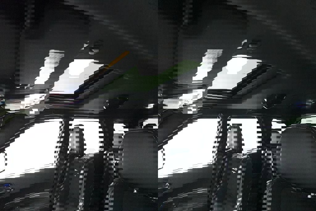 Used 2020 Dodge Durango SRT image 13