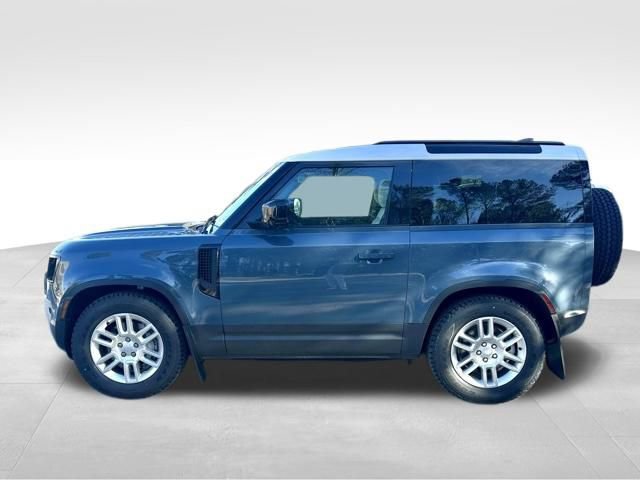 New 2025 Land Rover Defender 90 S image 8