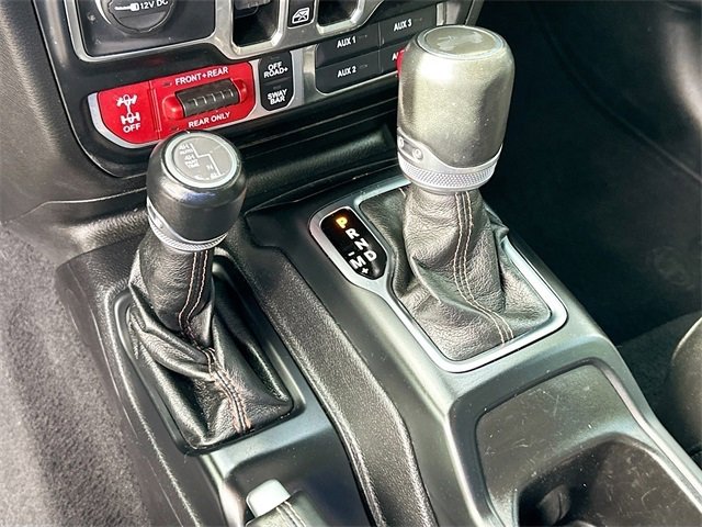 Used 2021 Jeep Wrangler Unlimited Rubicon w/ Dual Top Group image 16