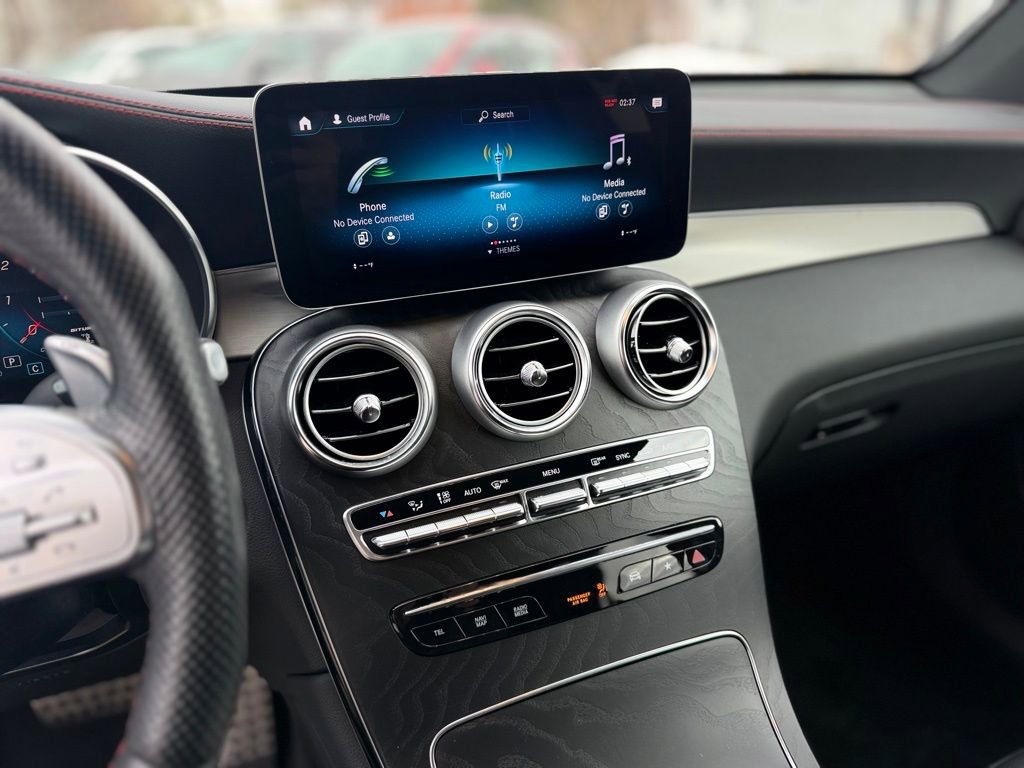 Used 2022 Mercedes-Benz GLC 43 AMG 4MATIC image 17