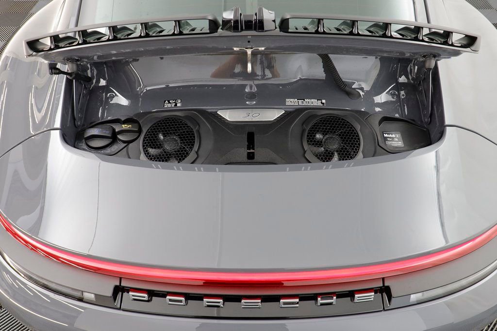 Used 2025 Porsche 911 Carrera image 20