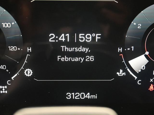 Used 2025 GMC Yukon XL AT4 Ultimate w/ LPO, Floor Liner Package image 16